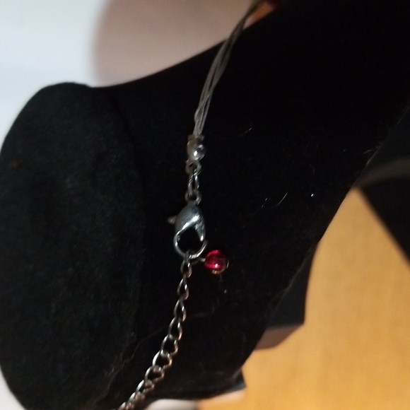 Vintage  Red beaded  necklace - Picture 3 of 7